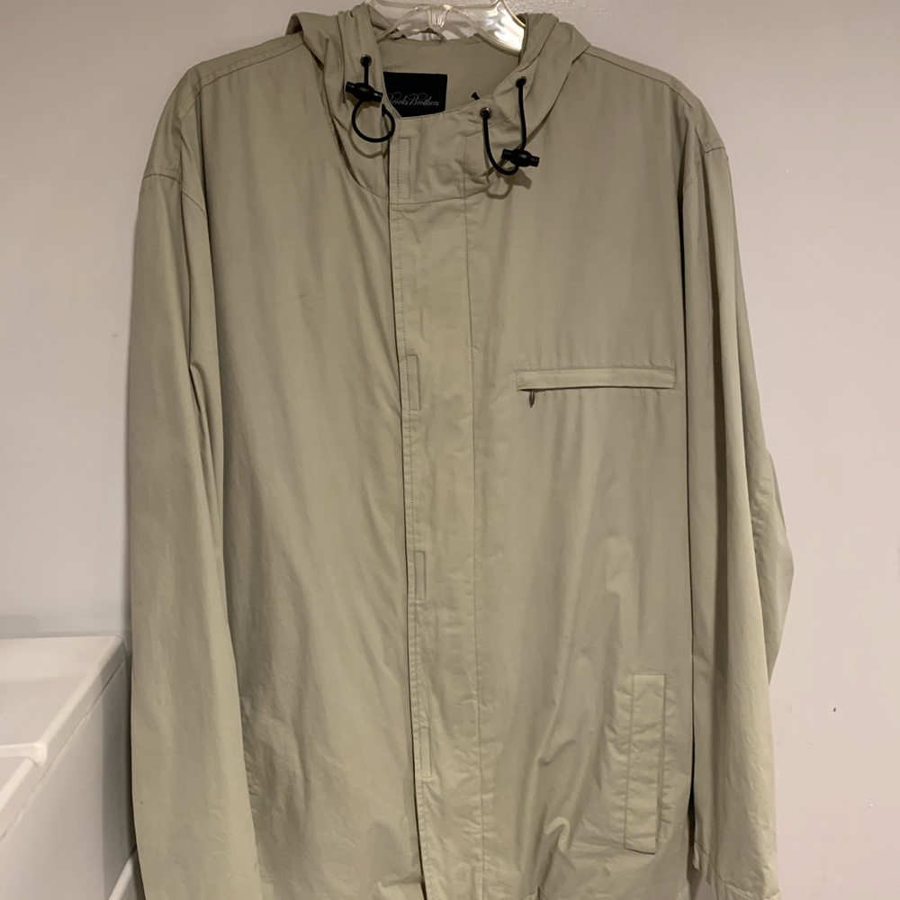 Men’s Brooks Brothers Tan Rain Jacket Size L